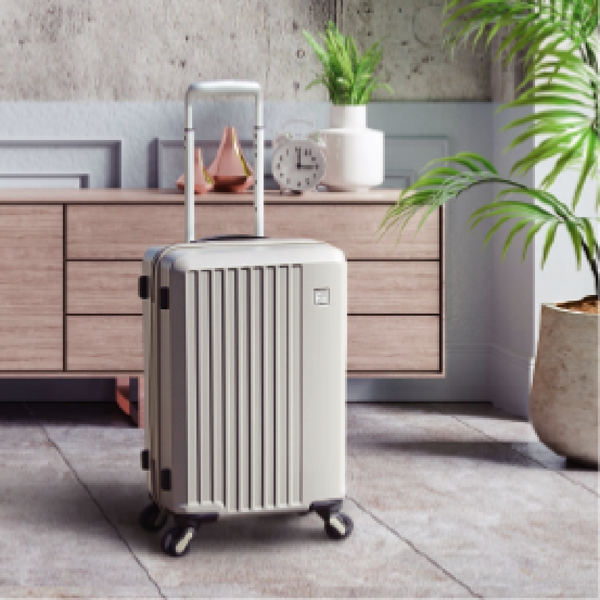 最静スーツケース